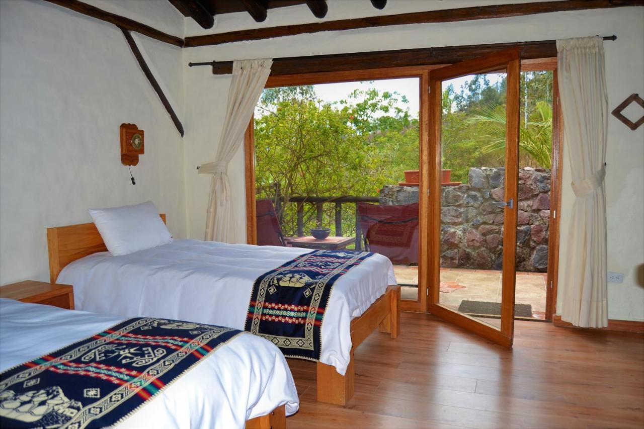 Ilatoa Lodge Quito Exterior photo