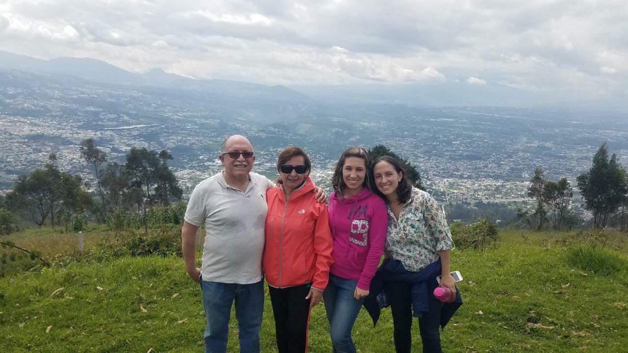Ilatoa Lodge Quito Exterior photo